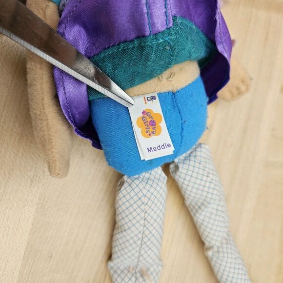 Groovy Girls Dolls Lot of 4 Harper Kami Yvette Maddie Mermaid Original Outfits - Picture 4 of 9